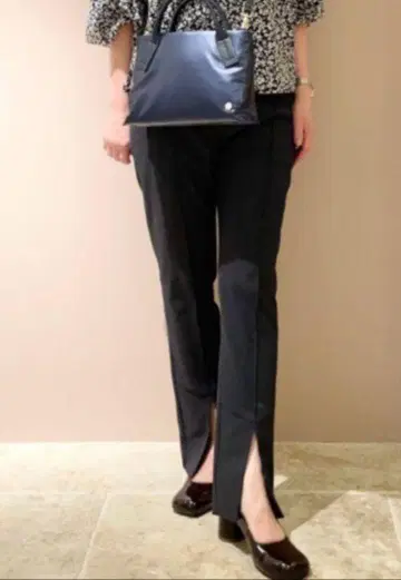 nemika S 사이즈 네이비 반츠 레리안 센터 프레스 슬릿