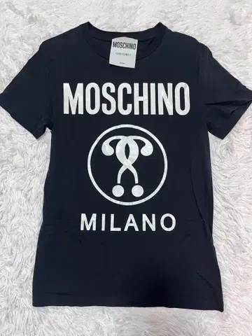 새상품급 MOSCHINO/모스키노 반팔 티셔츠 블랙