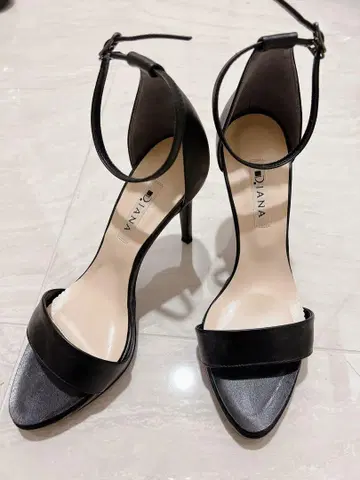 DIANA 블랙 하이힐 샌들 24.5cm