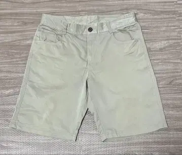 컬럼비아 베이지 하프 팬츠 발수 가공 아웃도어용 나일론 팬츠