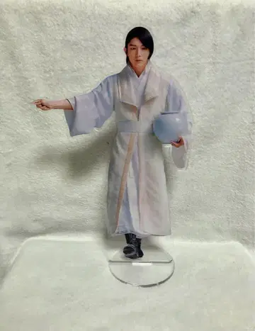 이준기 BIG 아크릴 스탠드 30cm 1점 한정 입고