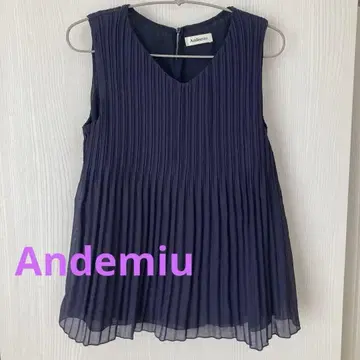 Andemiu 플리츠 슬리브리스 블라우스 네이비 안데뮤 익명 배송