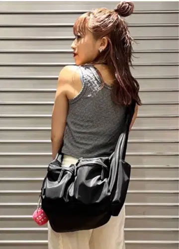 [ 새상품급 ] 지나시스 나일론 벨트 바디 BAG