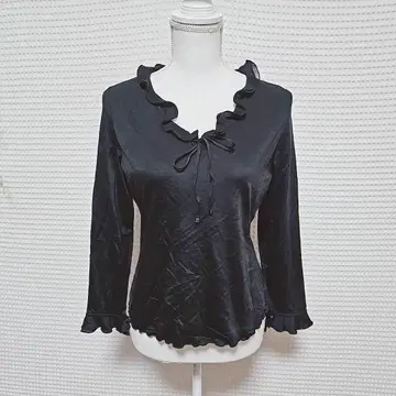 Cestla Nie Beau 프릴 블랙 긴팔 상의 9 블랙