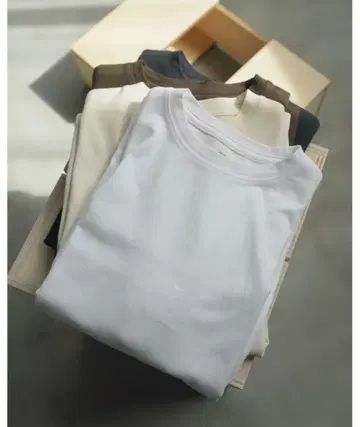 미사용 새상품 anuke 앤누크 Basic Loose T-shirts