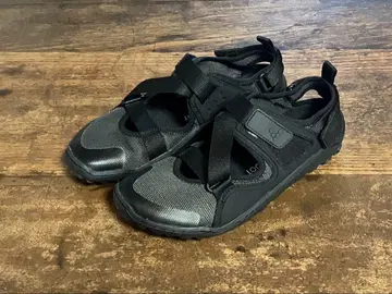 vivobarefoot 트래커 샌들 37