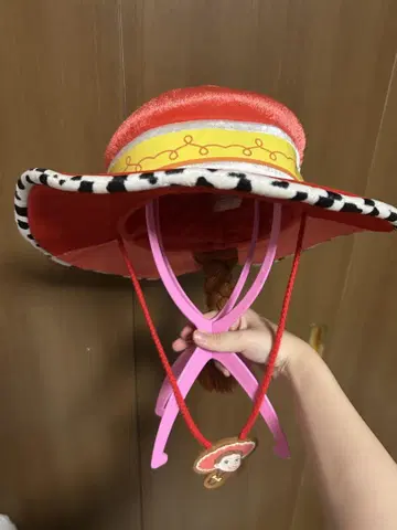 디즈니 제시 팬캡 모자