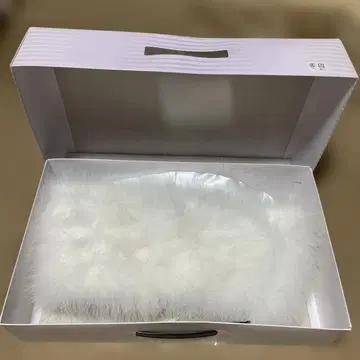 성인식용 화이트 퍼 새틴 숄