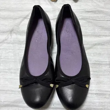 maRe maRe 블랙 발레 슈즈 리본 포함