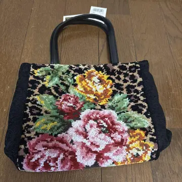 레이크 알스타 핸드백