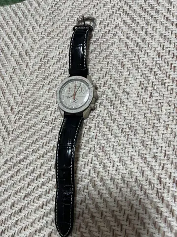 Omega x Swatch Jupiter 새상품급