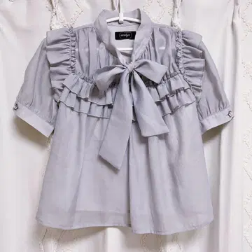 evelyn 에블린 개더 리본 블라우스 반팔 블루 그레이 프릴