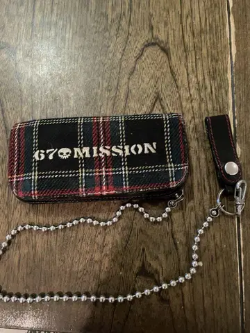 67MISSION 체크 무늬 지갑