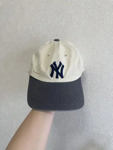 뉴욕 양키스 야구 모자 M 사이즈