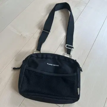 CLANE PETAL 블랙 숄더백 클라네페탈