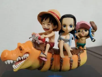 월드 콜렉터블 루피 나미 쵸파가 탄 용