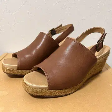 FAUVE REGAL 브라운 샌들 오픈토 24.5