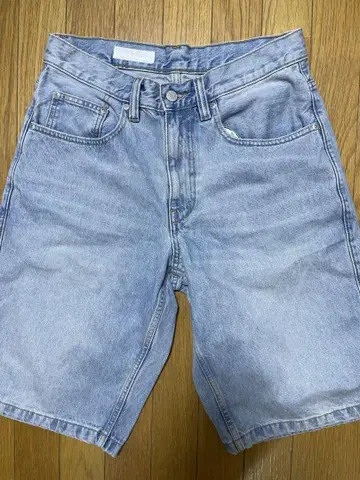 자라 라이트 블루 데님 숏 팬츠