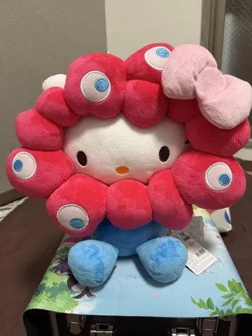 오사카 엑스포 한정판 새상품 akuaku 변신 봉제 인형 L 키티