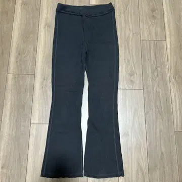plage 캐릭터 리브 팬츠 블랙