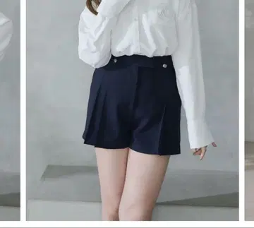 Front Tuck Twill Shorts 숏 팬츠