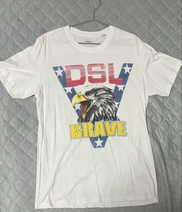 DSL BRAVE 독수리 그래픽 T셔츠