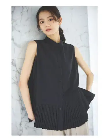 새상품 앤드도트 노스탤지어 밑단 플리츠 셔츠 블라우스