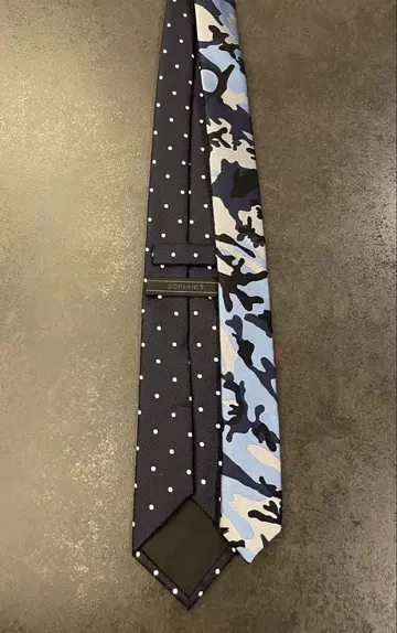 SOPHNET. 도트 무늬 카모플라쥬 넥타이