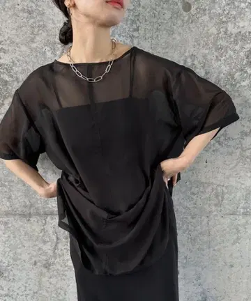 SELECT MOCA 셀렉트 모카 오버 시어 탑