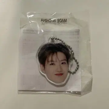 TREASURE 준규 얼굴 아크링 키링