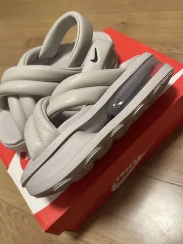 에어맥스 아이라 24.0cm