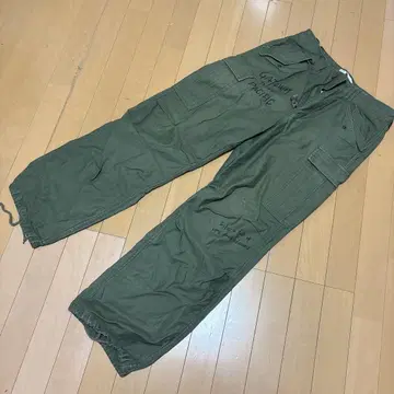 아비렉스 카고 팬츠 올리브 그린