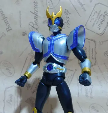S.H.Figuarts 가면라이더 쿠우카 타이탄 폼 피규아트