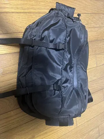 JEANASIS 하스이 로고 메신저 백 블랙