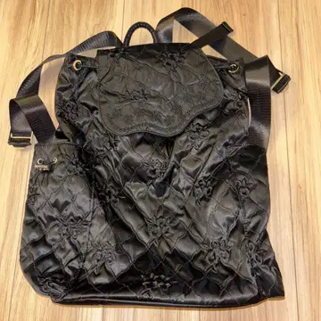 포피 블랙 퀼팅 백팩