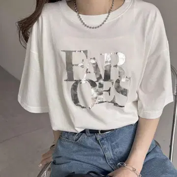 디스코트 히비와레 로고 호일 프린트 티셔츠