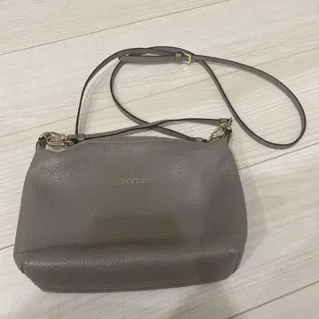 훌라 숄더백