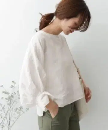 URBAN RESEARCH DOORS 휘핑 슬리브 풀오버 린넨