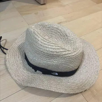 The North Face 밀짚모자 베이지 조정 가능