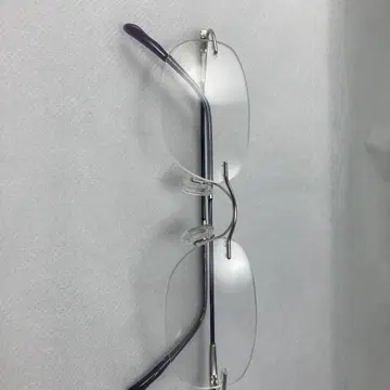 니콘