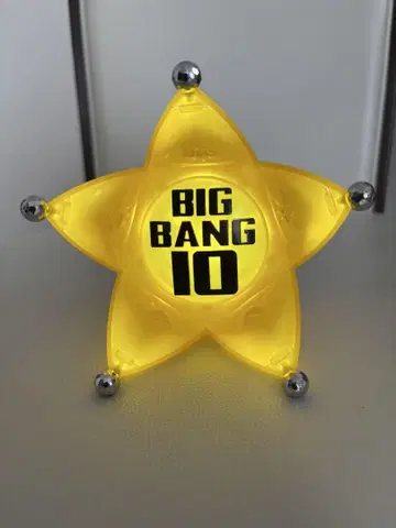 BIG BANG 10주년 기념 응원봉