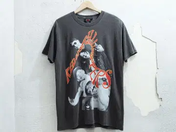 Red Hot Chili Peppers THROWBACK T 셔츠