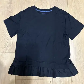 뮤베르 워크 블랙 티셔츠