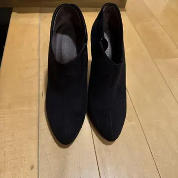 블랙 스웨이드 스타일 부티 하이 힐