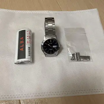 ALBA 스테인리스 스틸 블랙 다이얼 시계