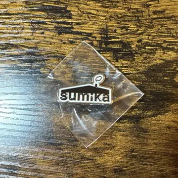 sumika 핀 배지