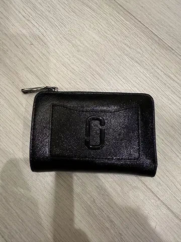 마크제이콥스 MARC JACOBS 접이식 지갑