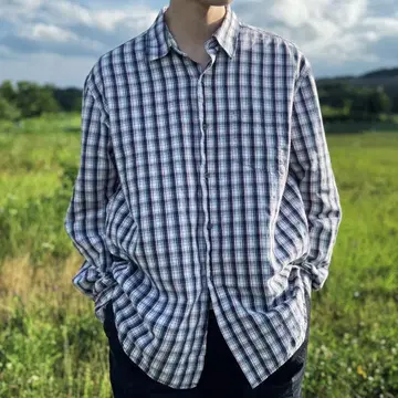 체크 무늬 긴팔 셔츠