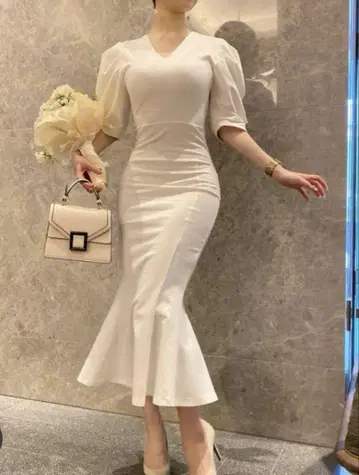 Qung 머메이드 쉐이프 원피스