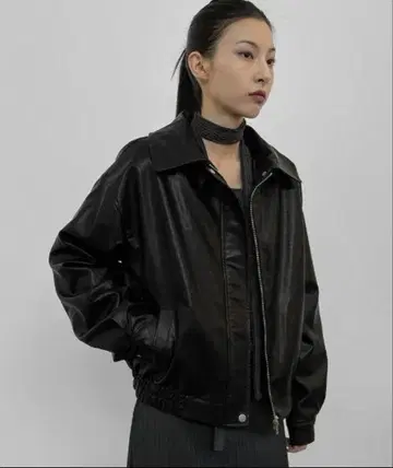새상품급 BLACK UP(블랙 업) 킬러 퍼 가죽 점퍼 블랙